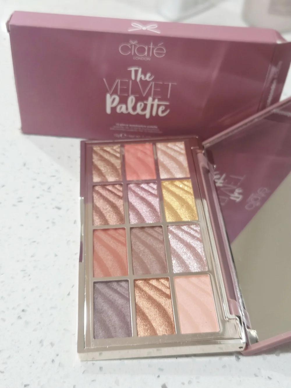 Ciate The Velvet Shimmer Multi-Tone Eyeshadow Palette -Pink, Gold & Coral Shades